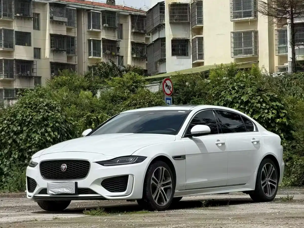 Jaguar XE, 2024 — Jaguar под заказ