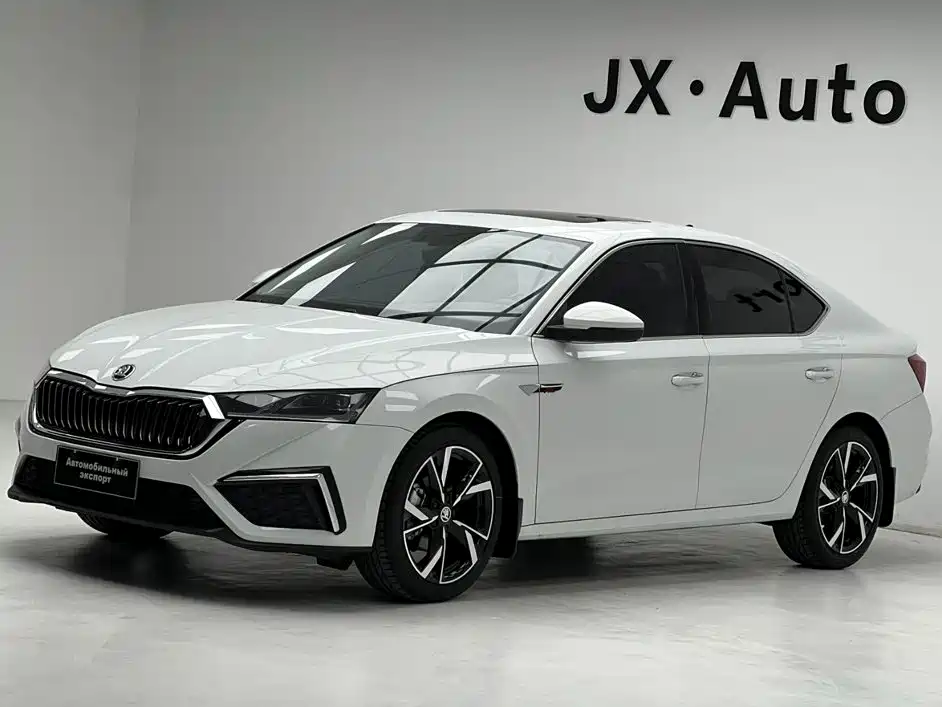 Skoda Octavia, 2023 — Skoda Octavia под заказ