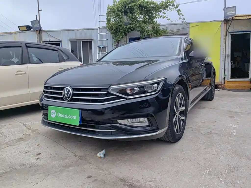 Volkswagen Passat, 2023 — Volkswagen седан под заказ