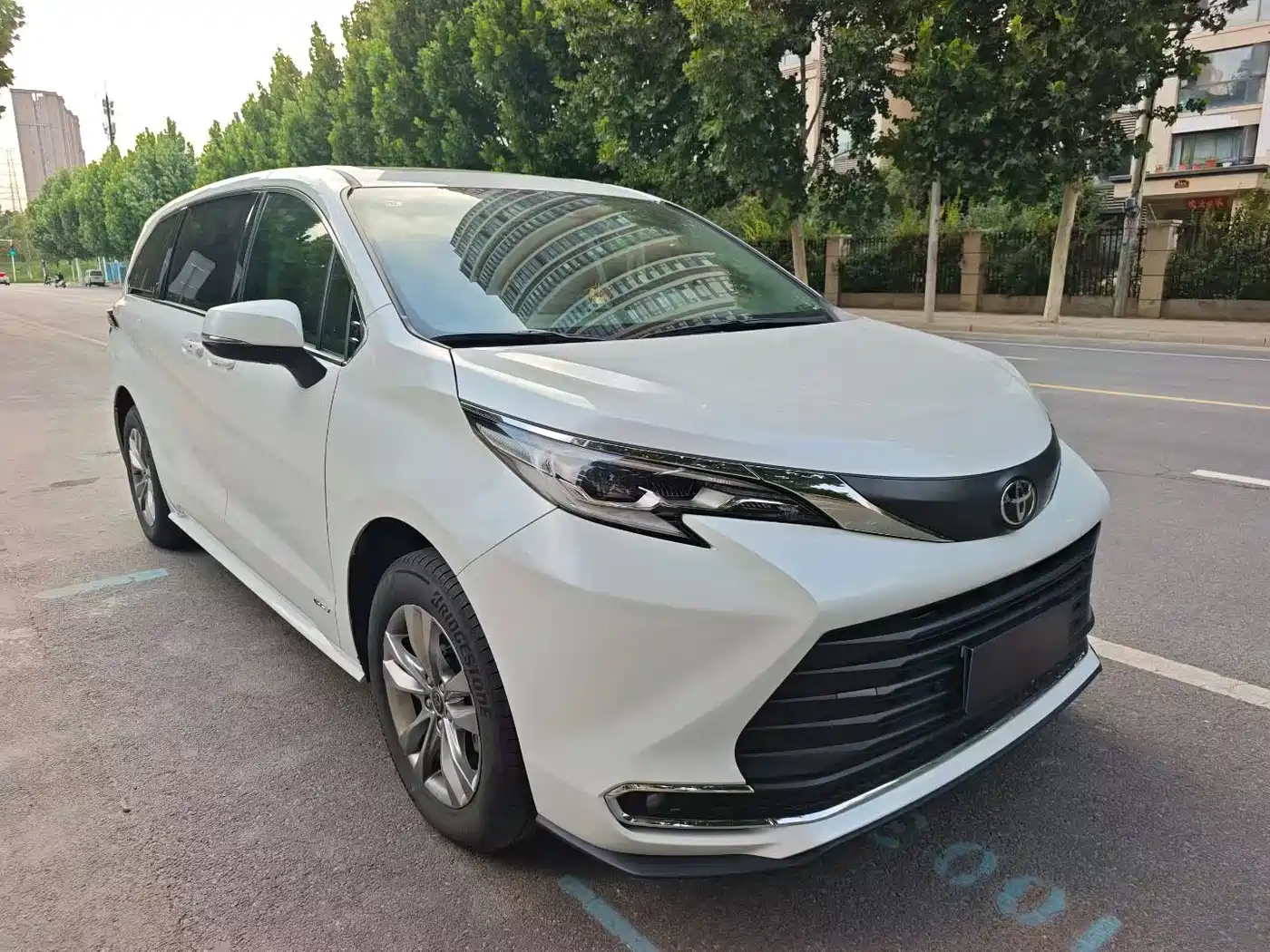 Toyota Sienna, 2025 — Toyota Sienna под заказ