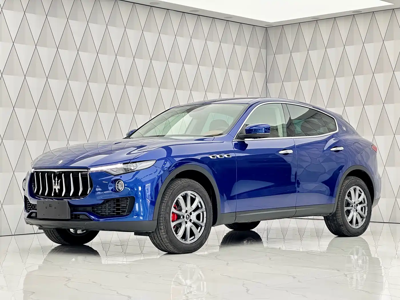 Maserati Levante, 2026 — Maserati Levante под заказ