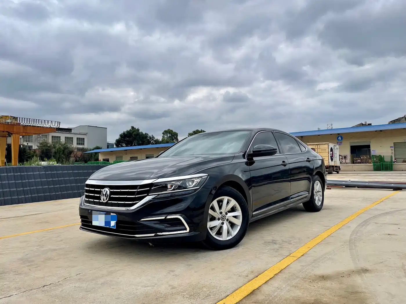 Volkswagen Passat, 2023 — Volkswagen седан под заказ