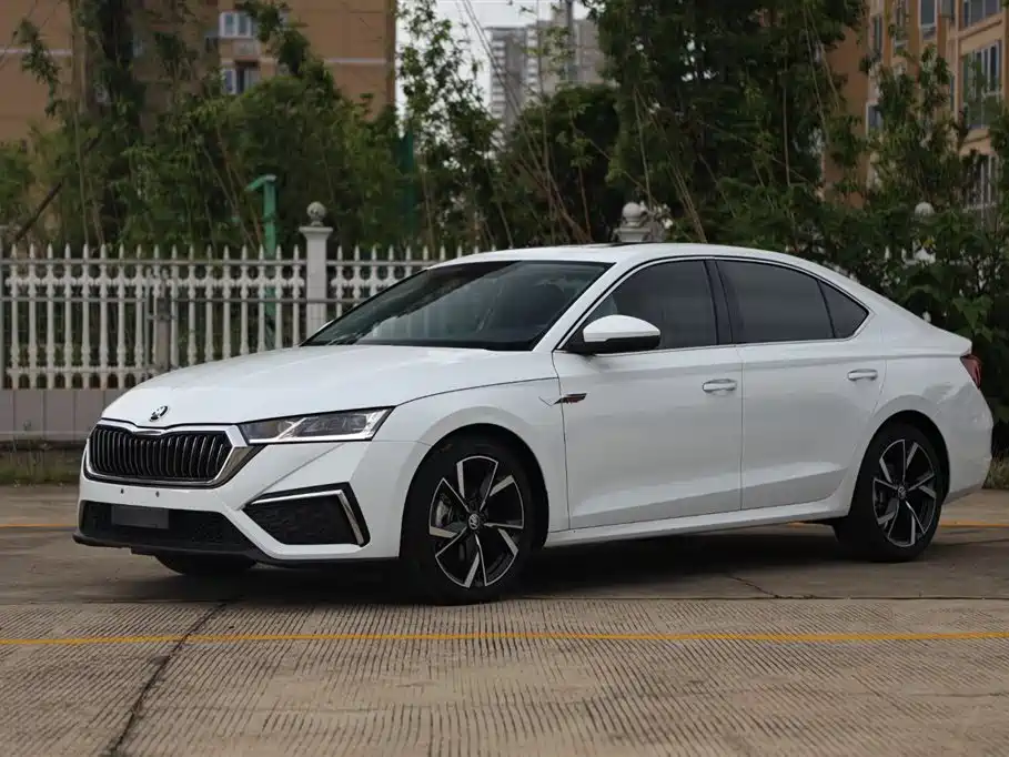 Skoda Octavia, 2023 — Skoda Octavia под заказ