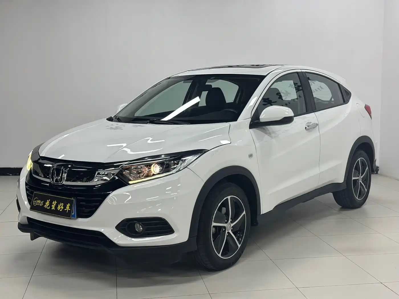 Honda Vezel, 2022 — Honda Vezel под заказ