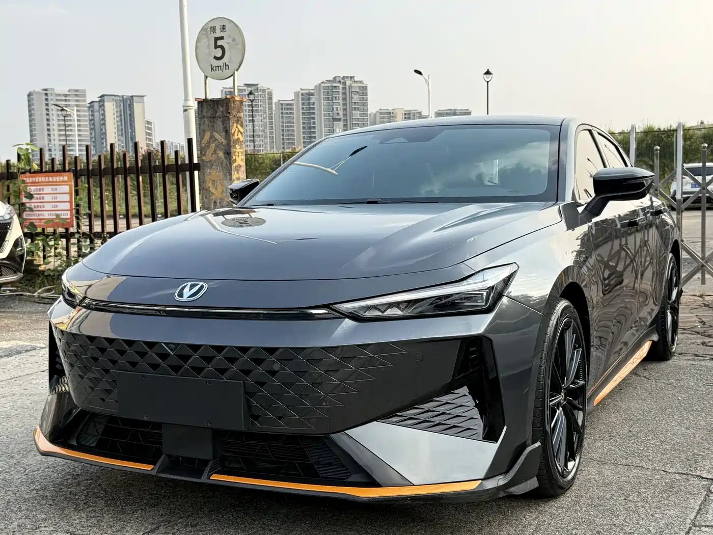 Changan UNI-V, 2025 — Changan UNI-V под заказ