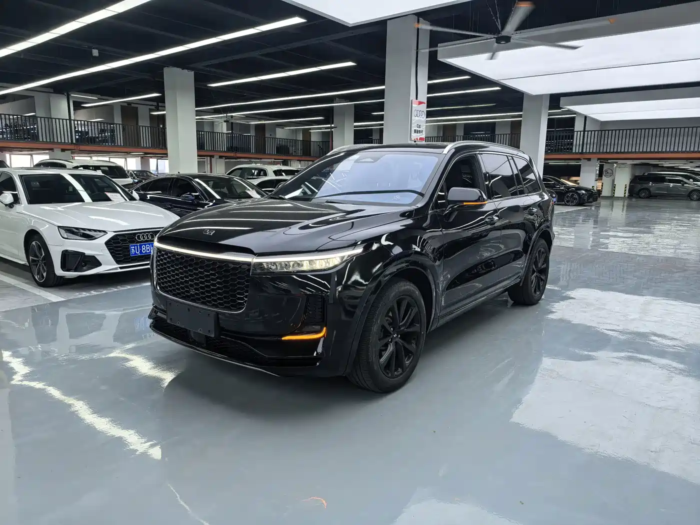 Li Auto Li ONE, 2021 — Li Auto Li ONE под заказ