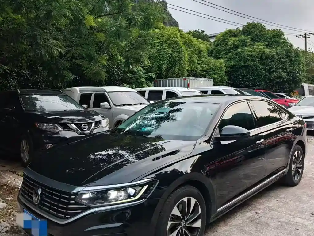 Volkswagen Passat, 2023 — Volkswagen седан под заказ