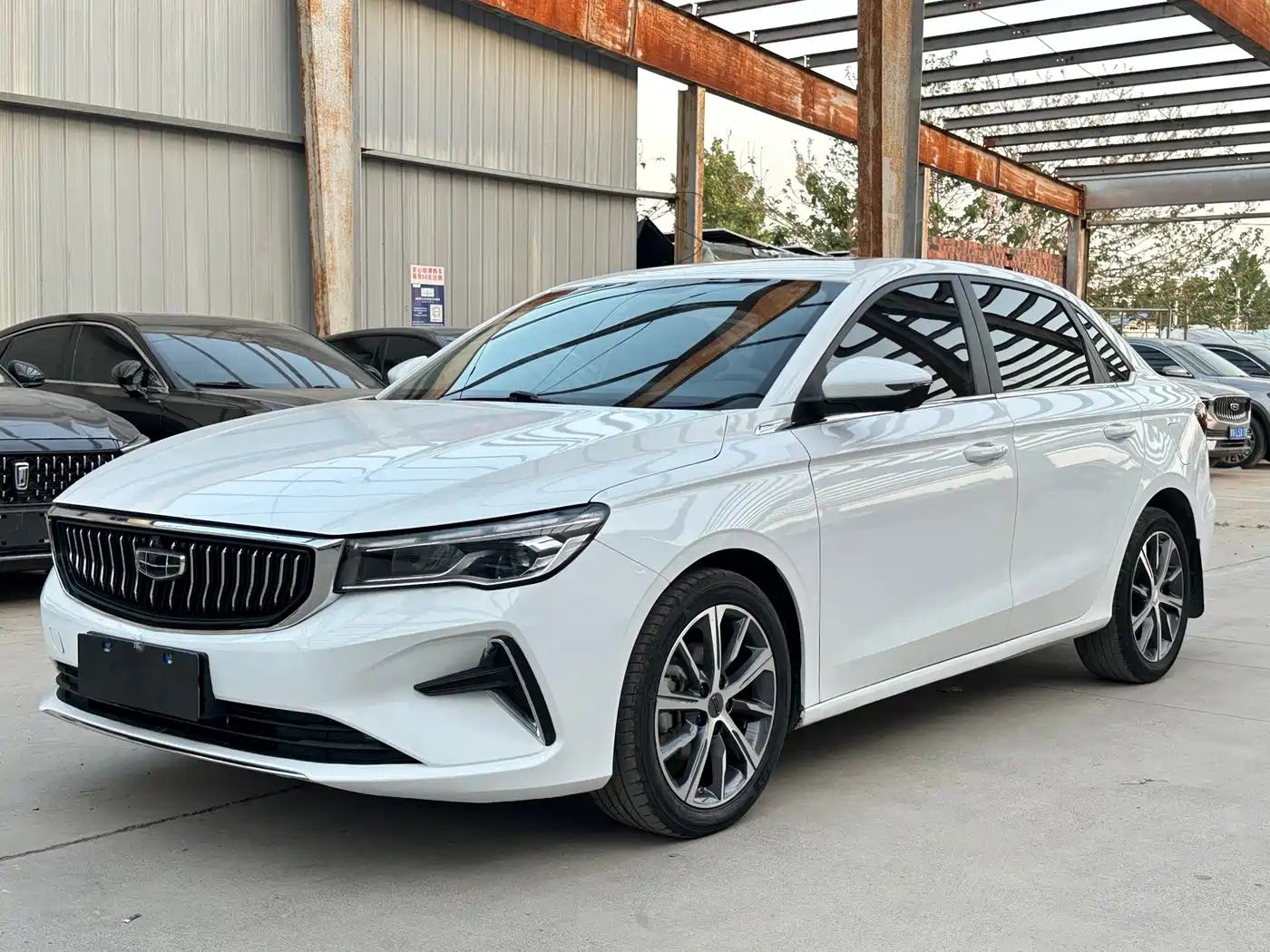 Geely Emgrand, 2023 — Geely Emgrand под заказ