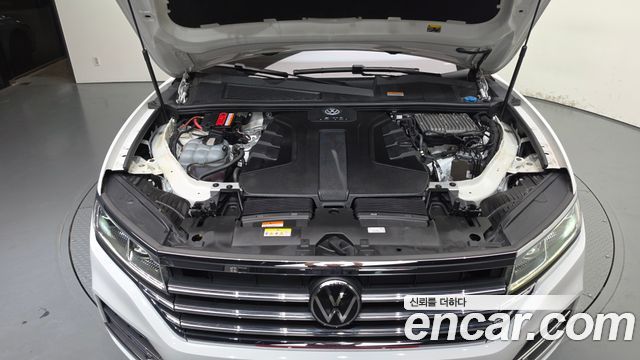 Volkswagen Touareg, 2021 — Volkswagen Touareg под заказ