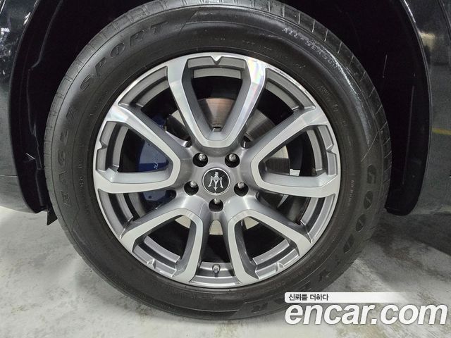 Maserati Levante, 2022 — Maserati Levante под заказ
