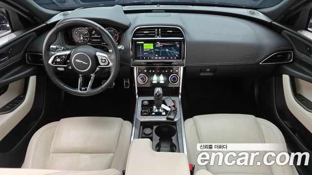 Jaguar XE, 2020 — Jaguar под заказ