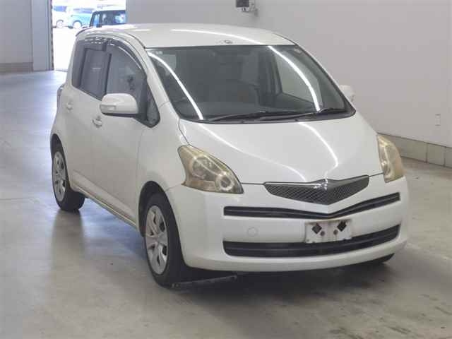 Ractis 2008