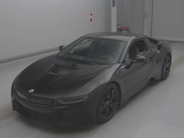 I8 2015