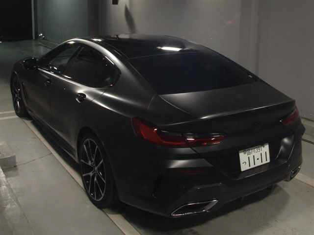 8 Series 2020