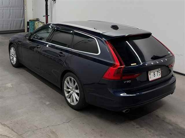 V90 2017