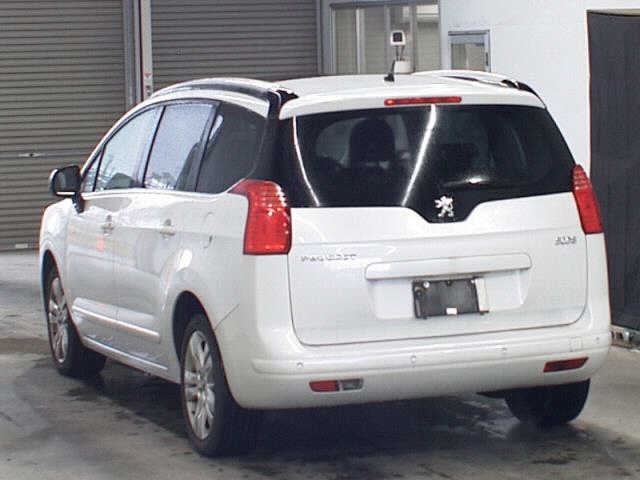5008 2013