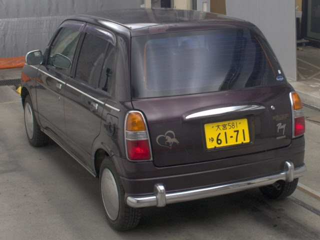 Ray 2001