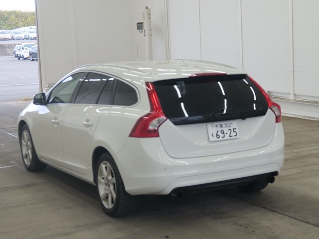 V60 2014
