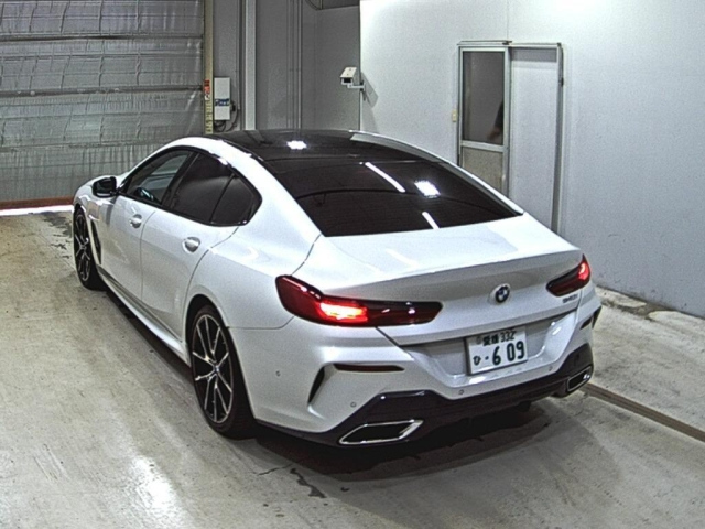 8 Series 2020