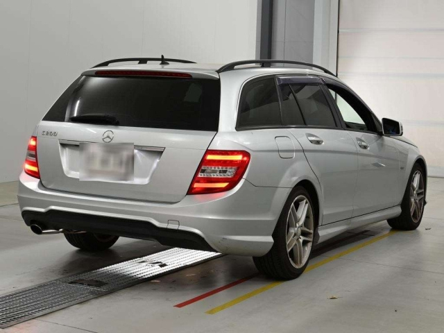 C Class Wagon 2011