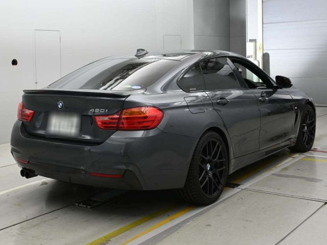 4 Series 2017