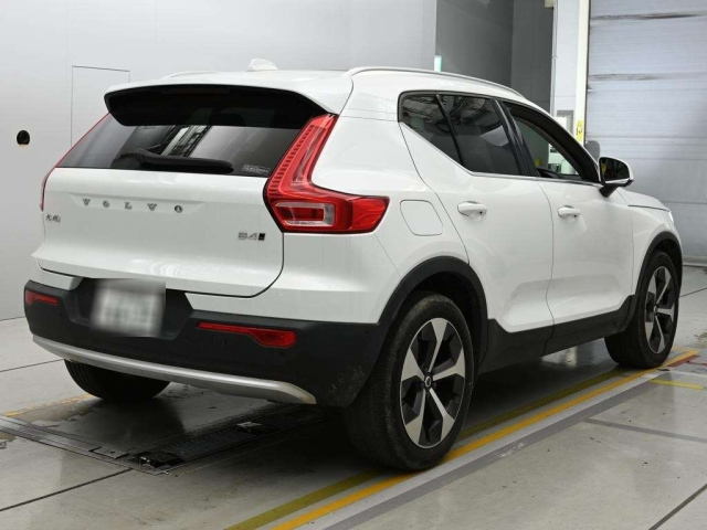 Xc40 2022