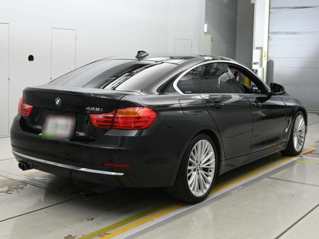 4 Series 2015