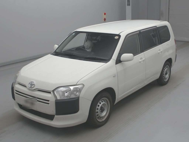 TOYOTA SUCCEED