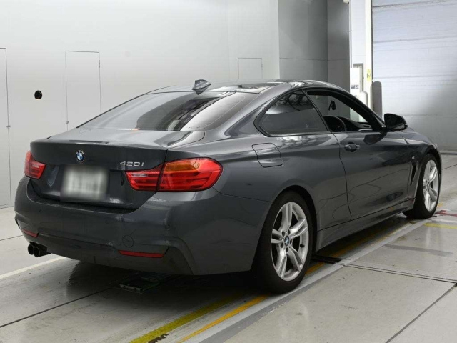 4 Series 2016