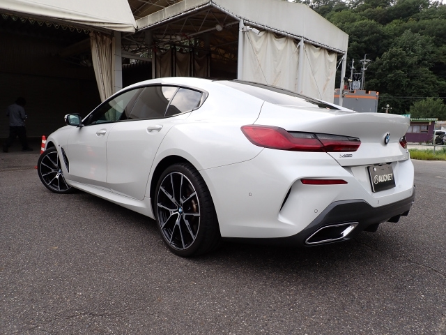 8 Series 2020