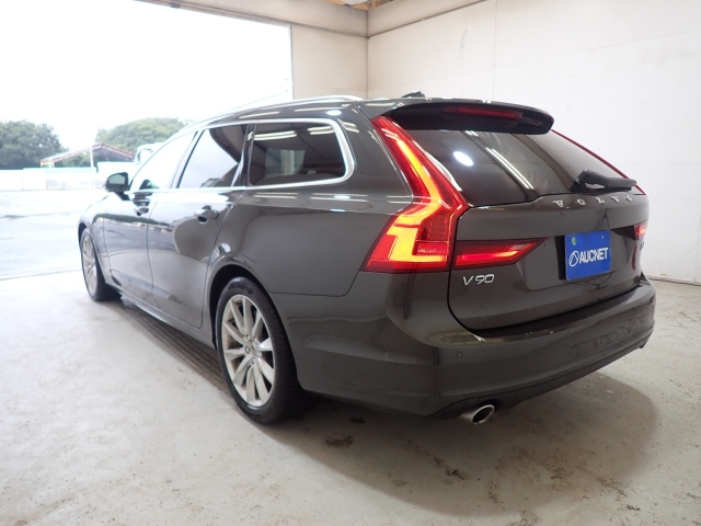 V90 2019