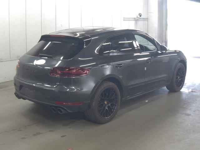 Macan 2017