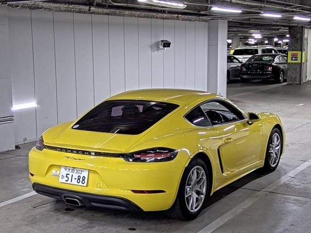 Cayman 2017
