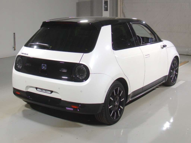 E 2023