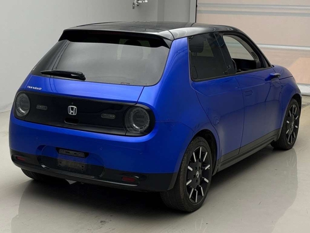 E 2022