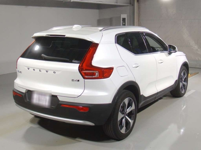 Xc40 2022