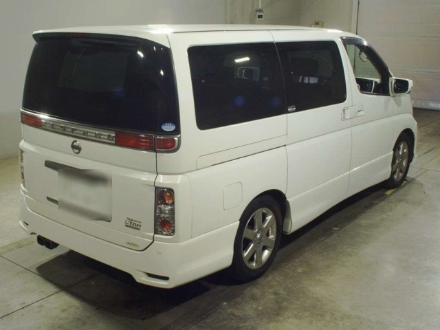 Elgrand 2009