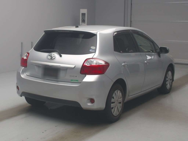 Auris 2010