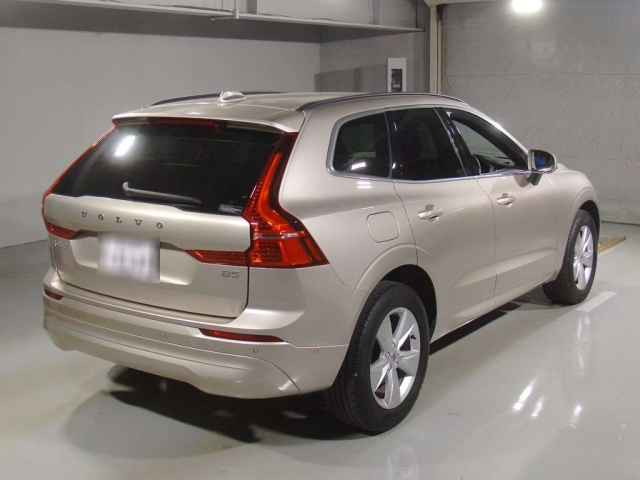 Xc60 2023